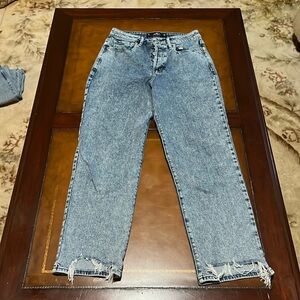 Hollister women’s ultra high-rise vintage straight jeans